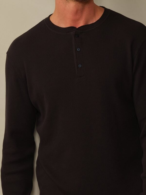 Men's Crosby Organic Cotton Waffle Henley - Image 17