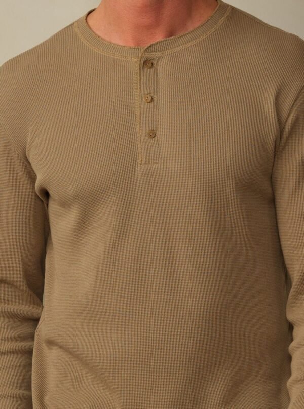 Men's Crosby Organic Cotton Waffle Henley - Image 9